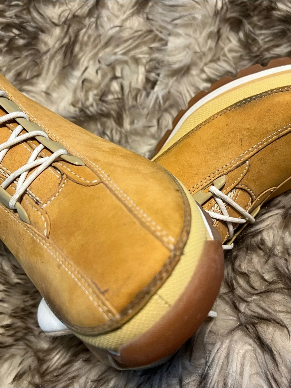 Timberland Men's Wheat Suede Ankle Boots with White Laces Sz 8.5 M